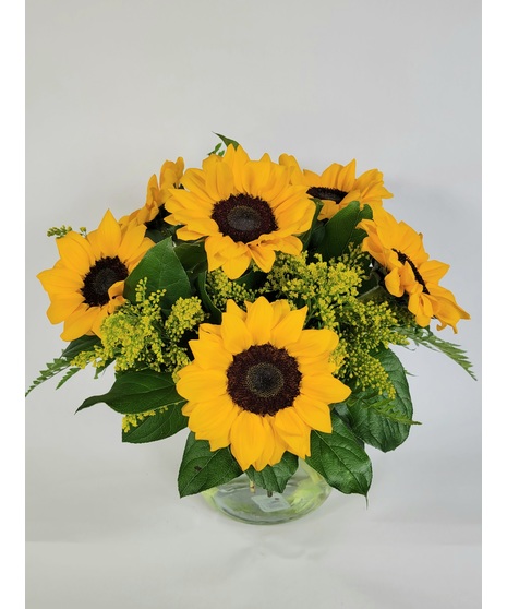 Sunny Sunflowers | Akron & Dover (OH) Same-Day Flower Delivery | Pam's ...